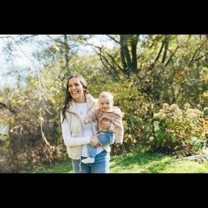 Meet your Posher, Whitney